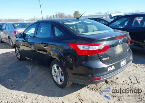 2013 Ford Focus Se z USA, uszkodzony, nr VIN 1FADP3F26DL186774